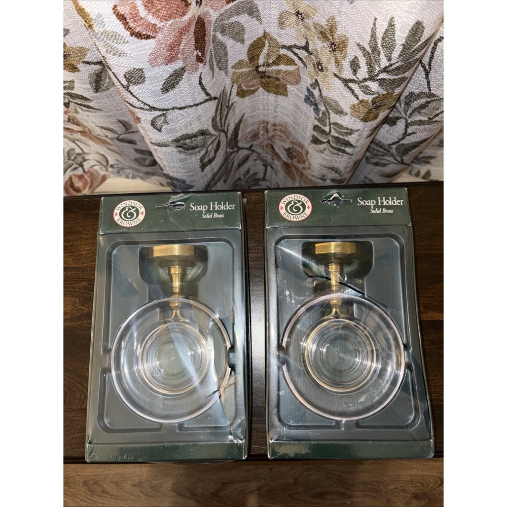VTG  Windsor & Browne Brass And Acrylic Wall Mounted Soap Dish Holder Set of 2